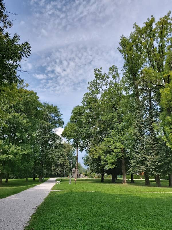 Keršmančev park - Image 1