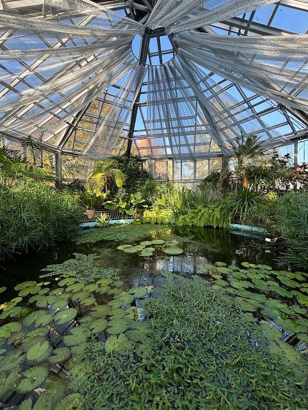 The Botanical Garden Water Tower - Image 2