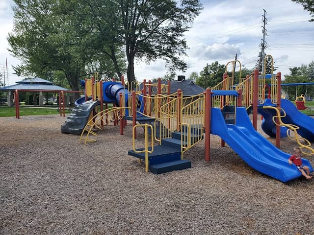 Whitehouse Village Park - Image 1