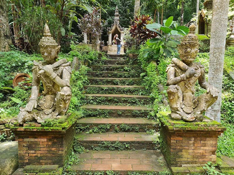 Wat Pha Lat - Image 2