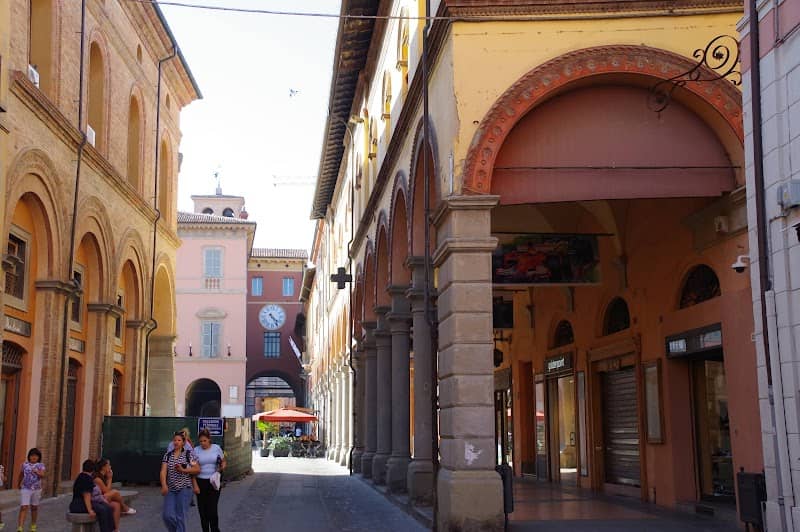 Old Town Imola - Image 2