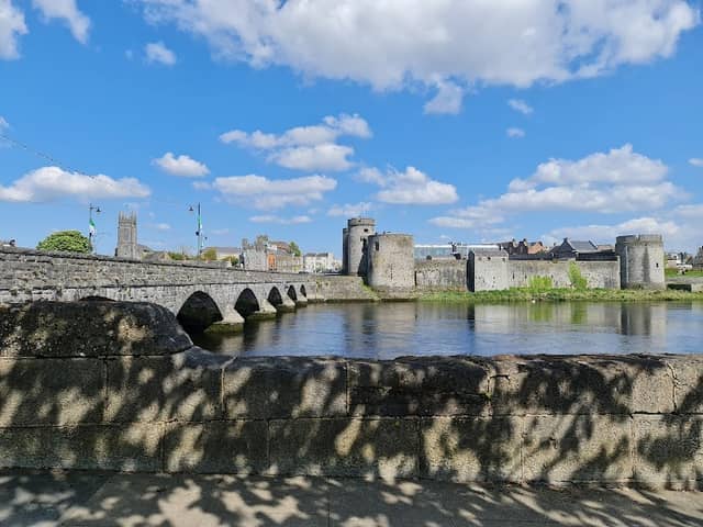 Thomond Bridge - Image 1