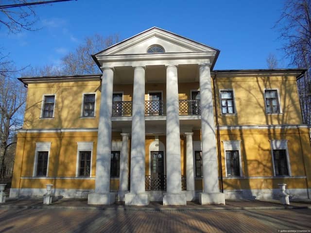 Chernevskaya Igrushka - Usad'ba Znamenskoye-Gubaylovo - Image 2