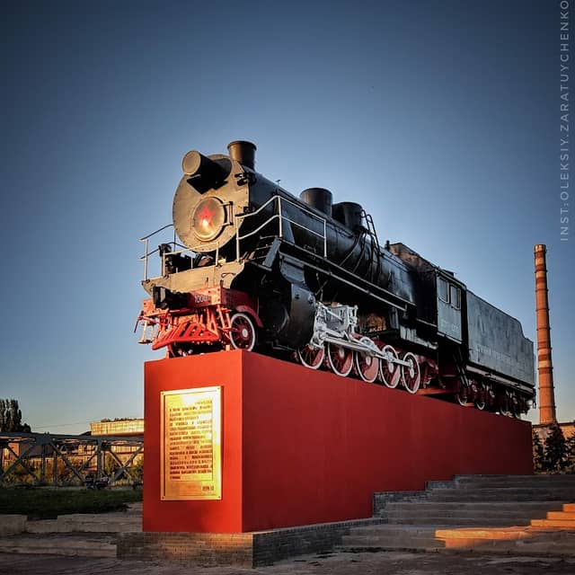 Parovoz-Pam'yatnyk - Image 1