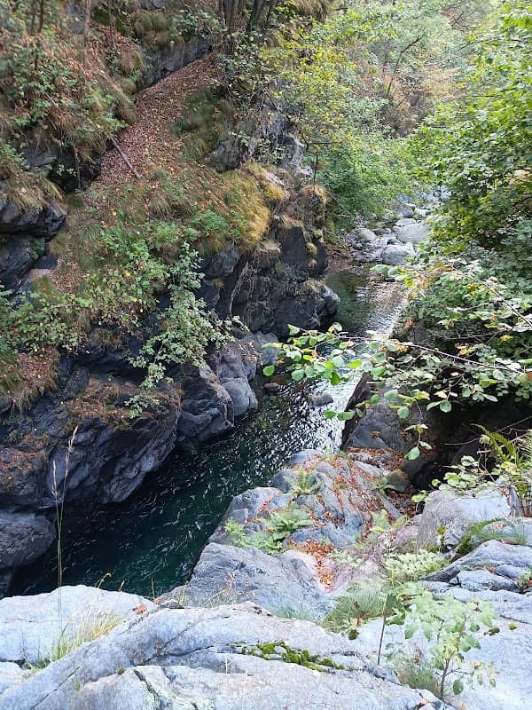 Cascata Pin Neir - Image 2