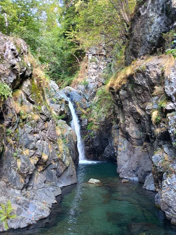 Cascata Pin Neir - Image 1
