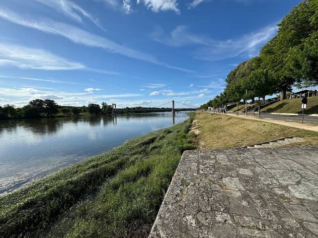 Cosne-Cours-sur-Loire - Image 1