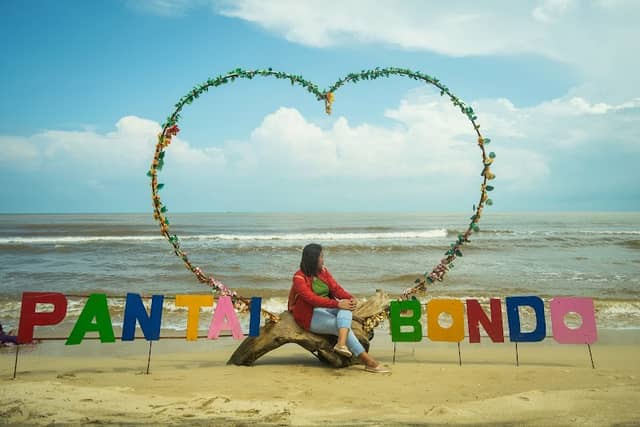 Pantai Bondo - Image 1