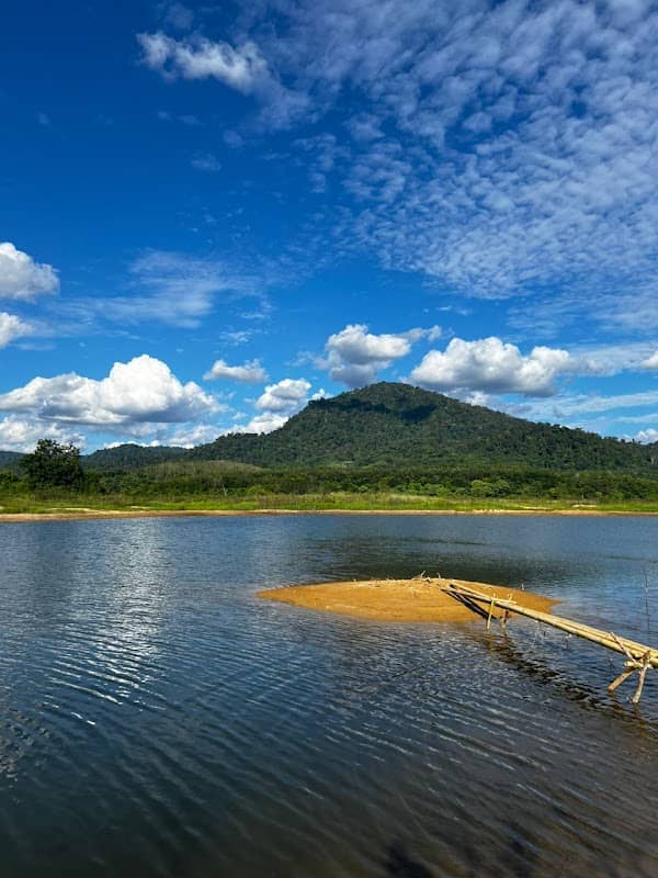 DeSalamah Lake View - Image 1