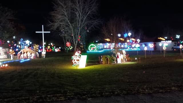 Richville Christmas Display - Image 1