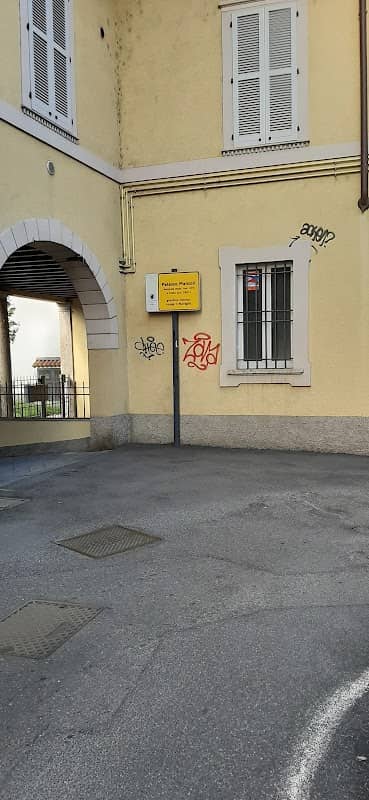 Palazzo Manzoli - Image 1
