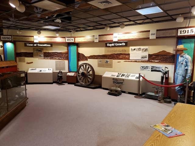 Waldport Heritage Museum - Image 1