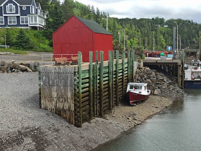 Halls Harbour Sea Cave - Image 2