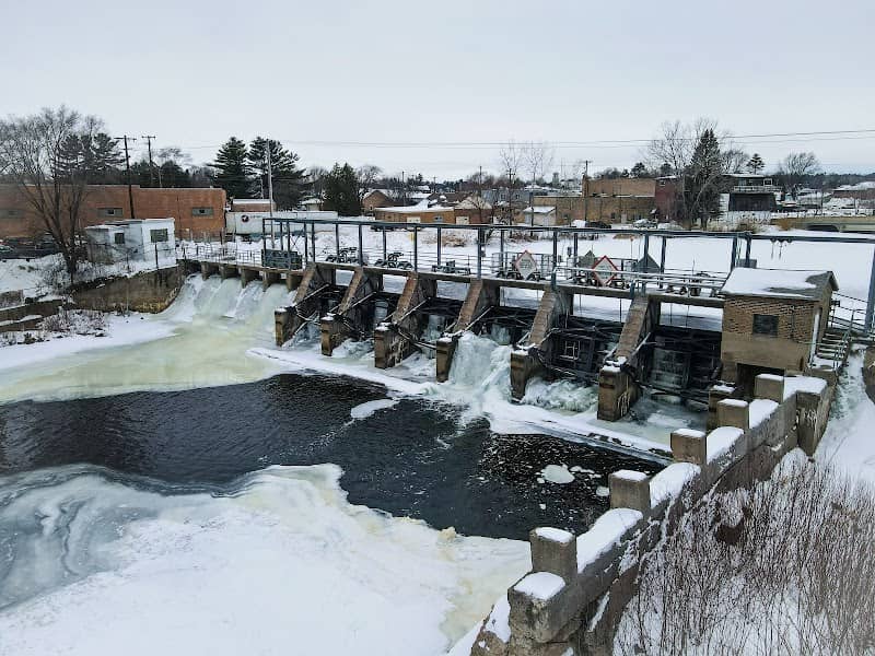 Peshtigo Fish Viewing Platform - Image 1