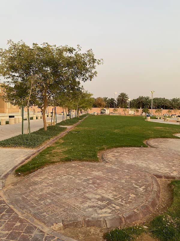 Al Malqa Park - Image 3