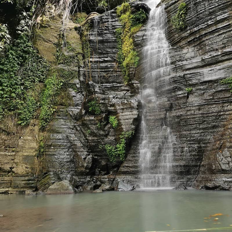 Air Terjun Grojogan Yehembang Kauh (entrance) - Image 1
