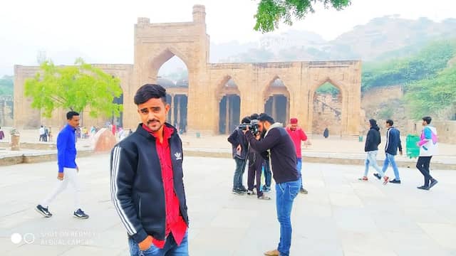 Gurgadh Malek no Killo - Image 1