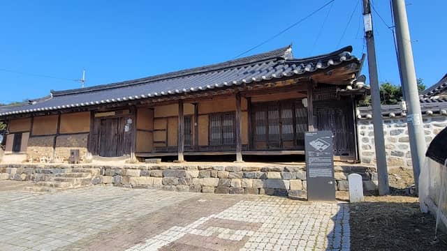 Birthplace of President Yun Po-sun - Image 2