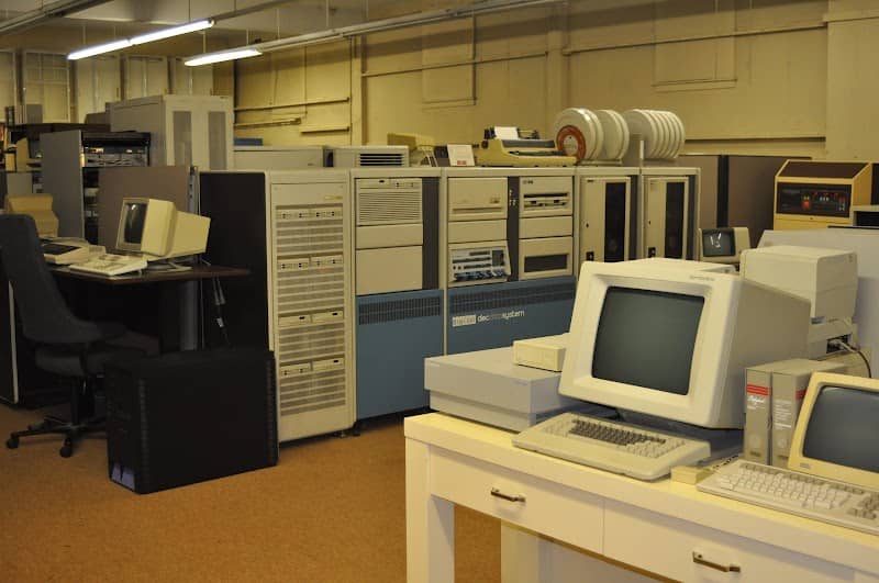 Large Scale Systems Museum - Image 3