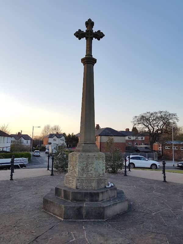 Bredbury & Romiley War Memorial - Image 1