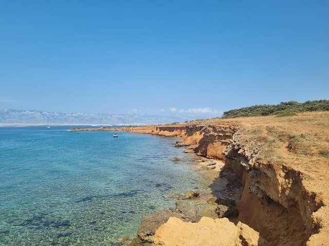 Crvena špilja, Red Cave - Image 1