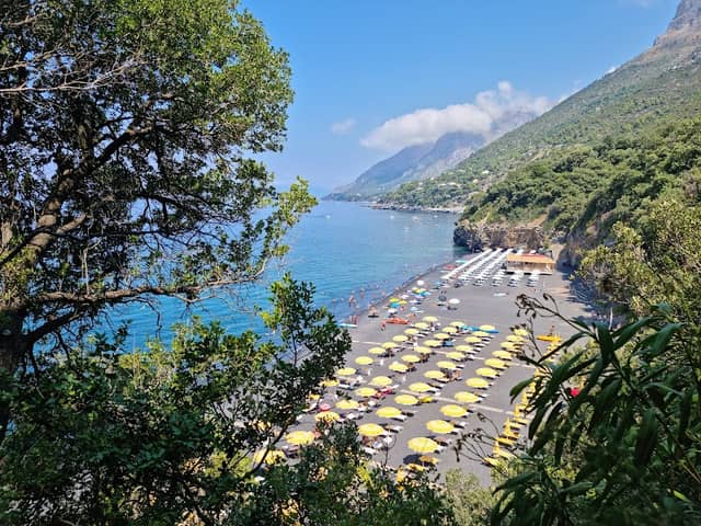 Spiaggia Nera o Cala Jannita - Image 1