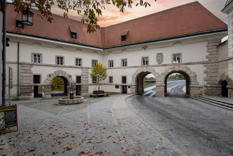 Bürgerbrunnen - Image 2