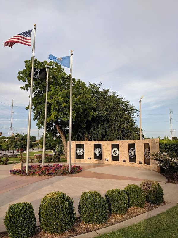 Veterans Memorial Park - Image 1