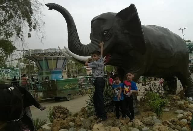 Safari Park - Image 3