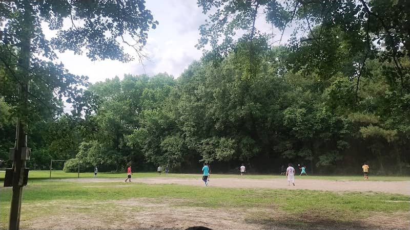 Orvin Field park - Image 2