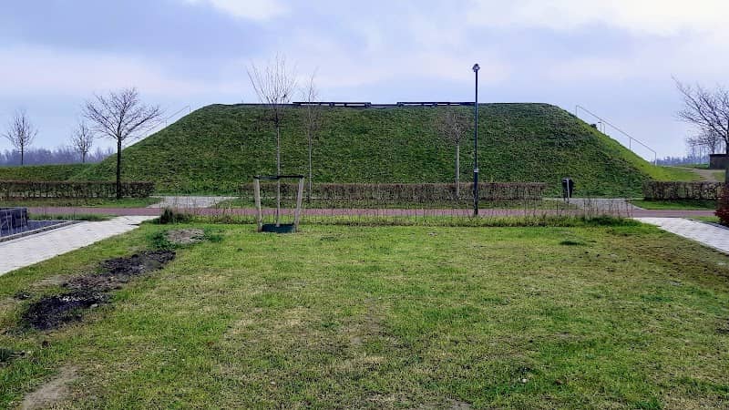 Bastion Zuid-West Vijfwal - Image 2