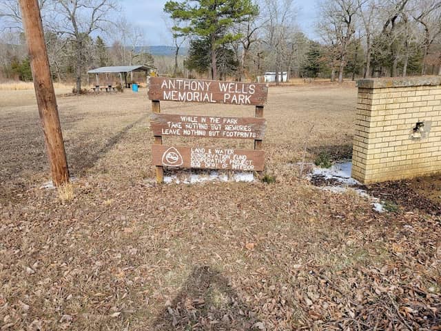 Anthony Wells Memorial Park - Image 1