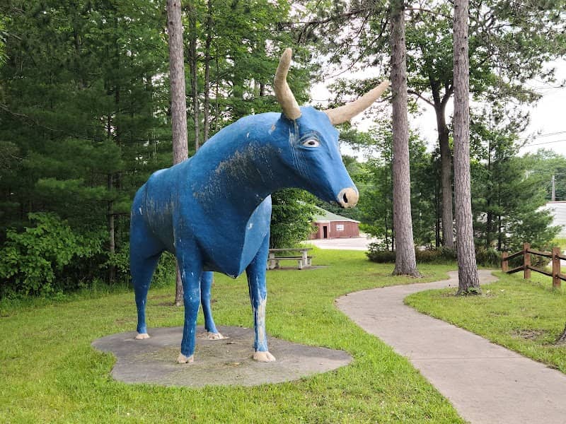 Paul Bunyan & Babe The Blue Ox - Image 2