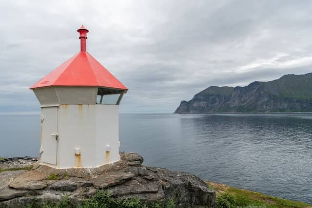 Knuten Lighthouse - Image 1