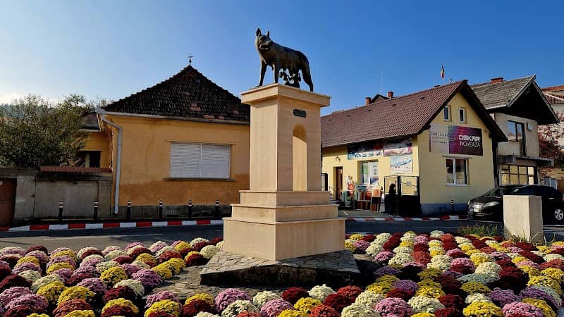 Lupa Capitolina - Image 1
