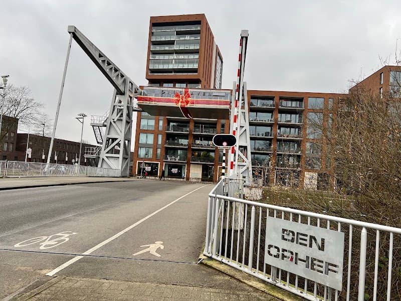 Den Ophef - Image 1