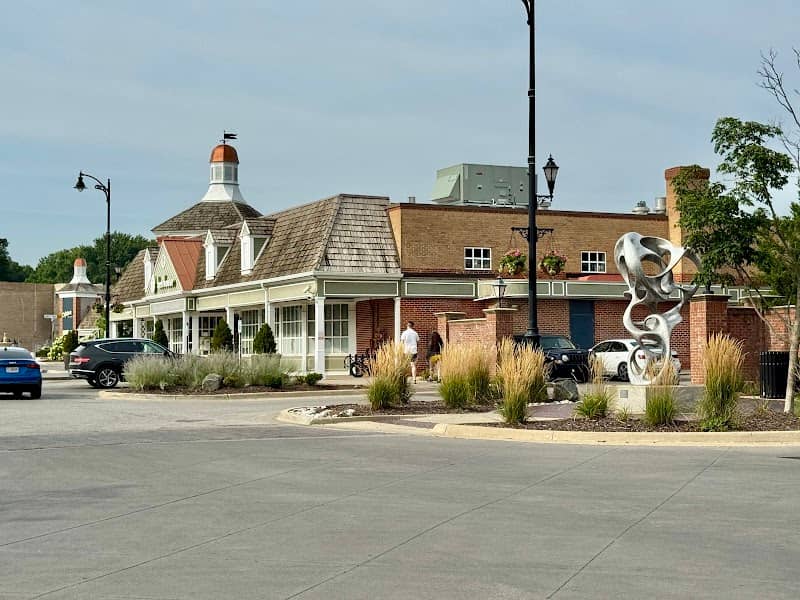 The Homesteaders fountain - Image 2