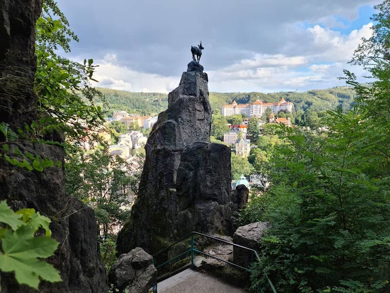 Deer Jump Lookout - Image 1