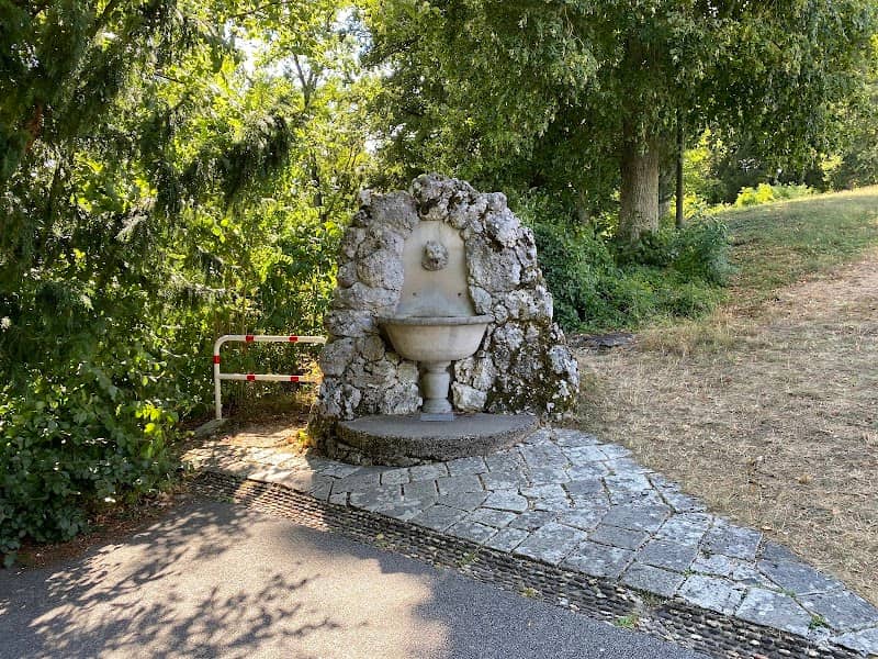 Brunnen - Image 1