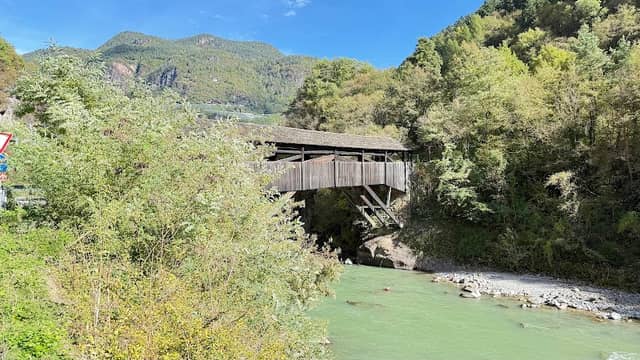 Holzfachwerkbrücke genannt "Törggelebrücke" - Image 1