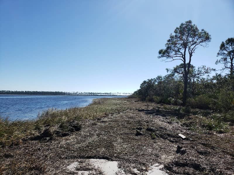 Deal Tract Trail Start - Image 2