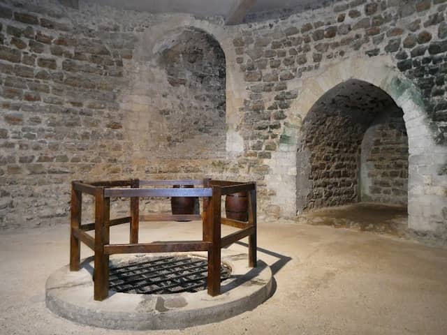 English Heritage - Orford Castle - Image 2
