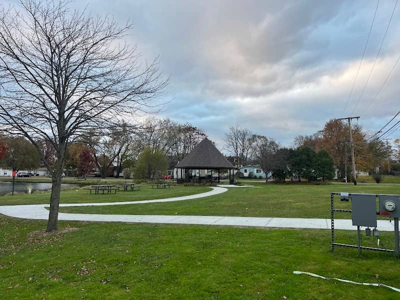 Rose Sortor Park - Image 1