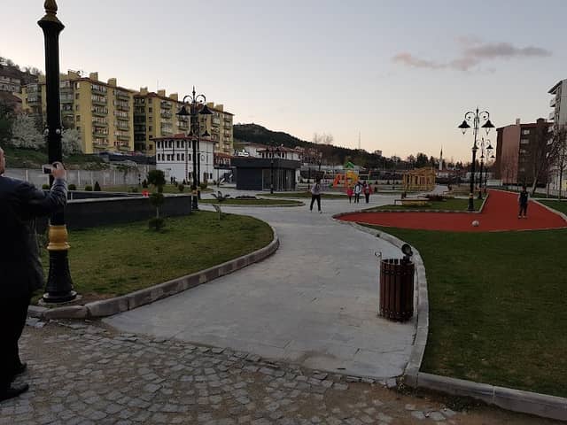 Park - Image 1
