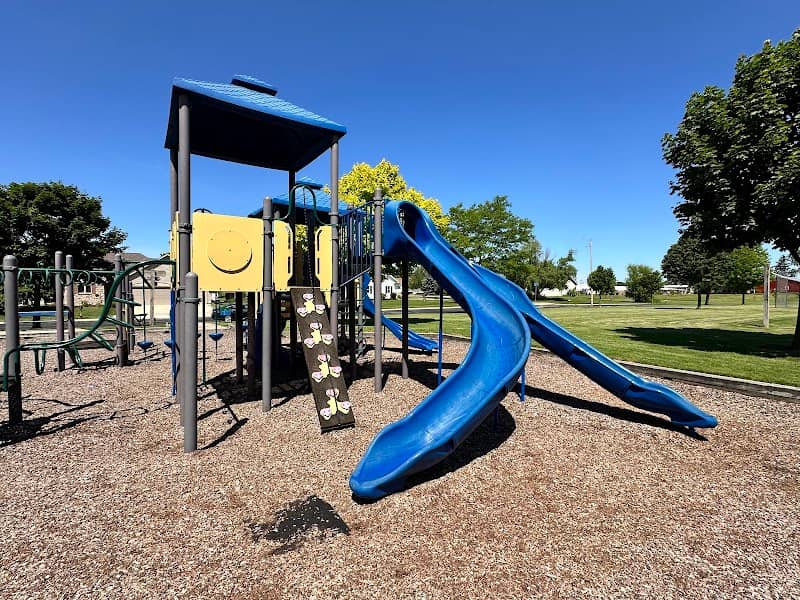 Deer Trail Park - Image 1