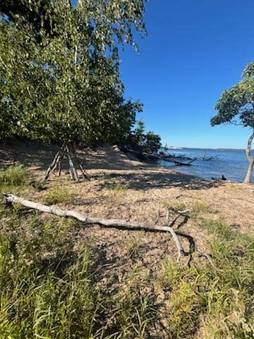 Ah-ho island - Image 1