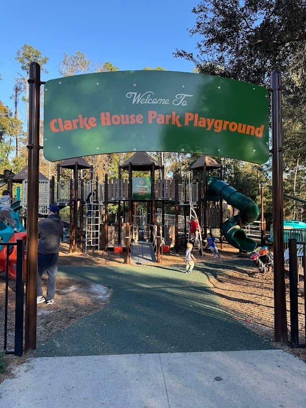 Clarke House Park - Image 2
