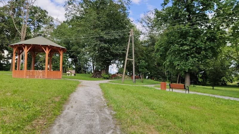 Park Dworski w Skarbiszowie - Image 1