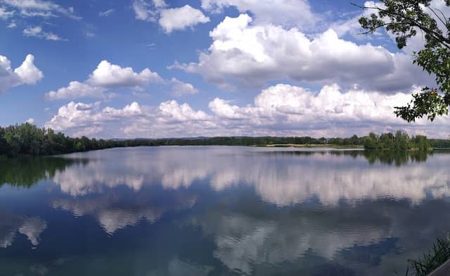 Chomoutov lake - Image 1