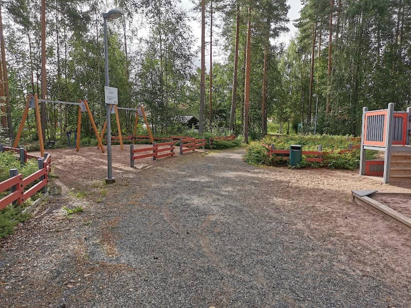 Lapikaspuisto - Image 1